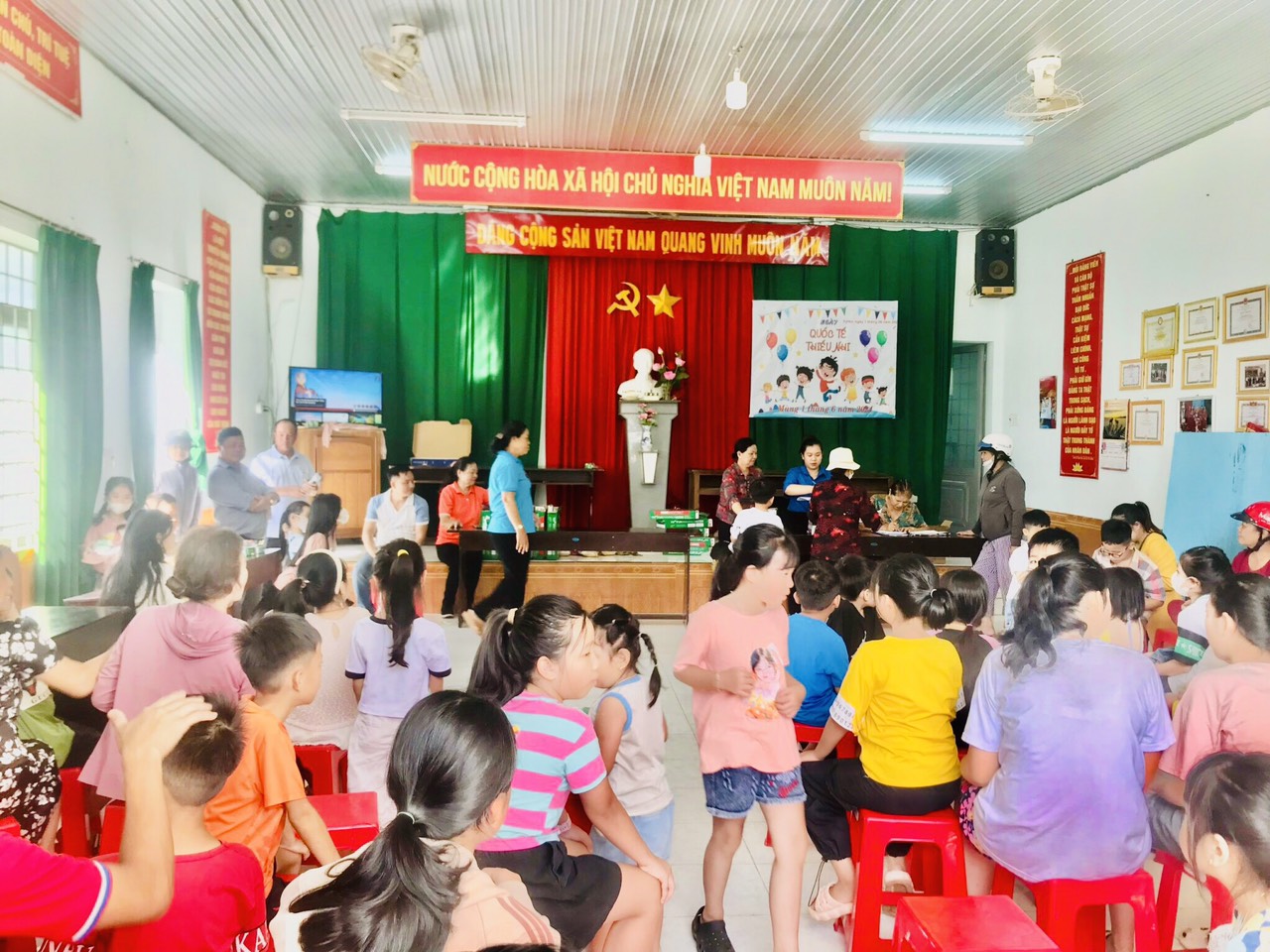 Thiếu nhi 2